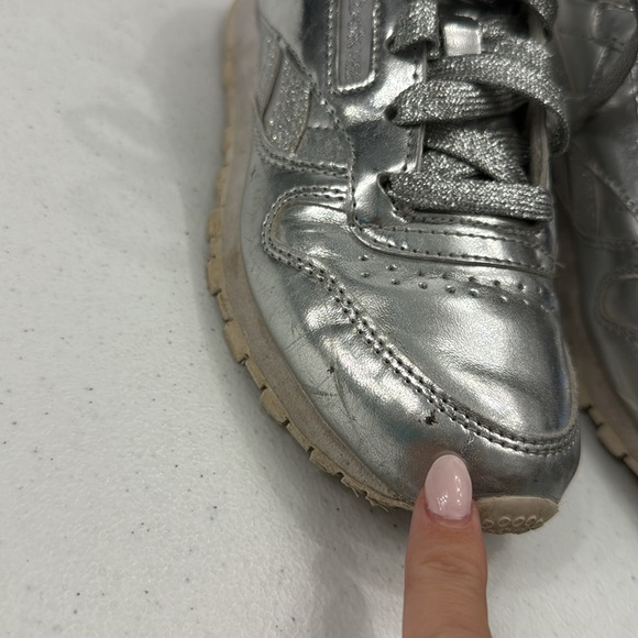 Reebok Kids Classic Metallic Sneakers - Picture 3 of 12
